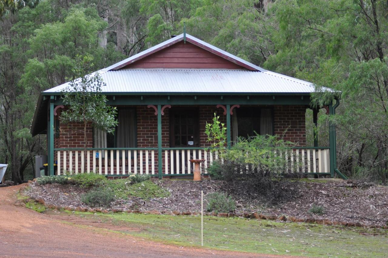 Karri Valley Chalets Pemberton Luaran gambar